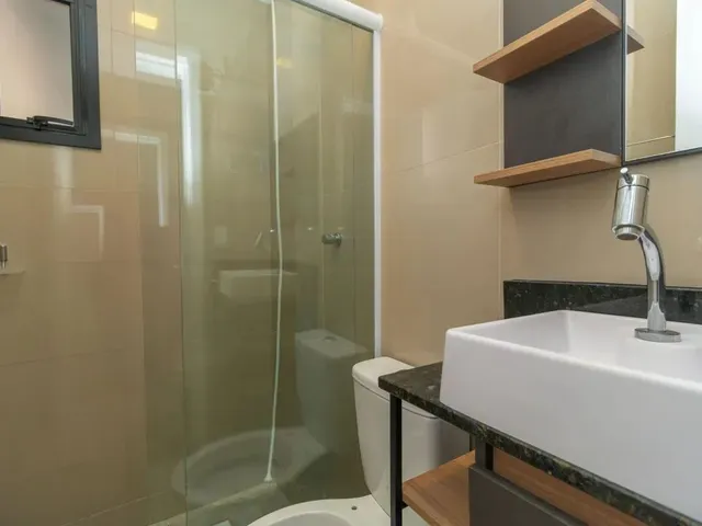 Apartamento 1 quarto e 1 banheiro, para alugar, no bairro Vila Izabel em Curitiba