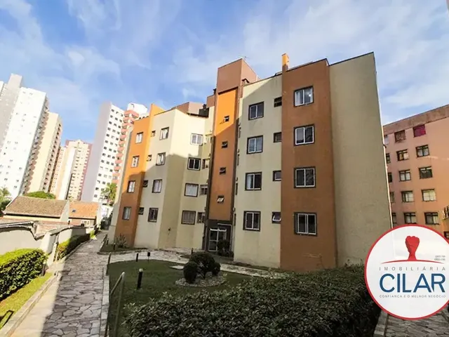 Apartamento 3 quartos e 2 banheiros, à venda, no bairro Cristo Rei em Curitiba