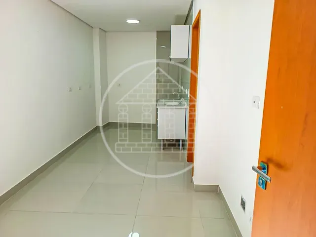 Apartamento com 250m² 1 quarto e 1 banheiro, à venda ou para alugar, no bairro Cupecê em São Paulo