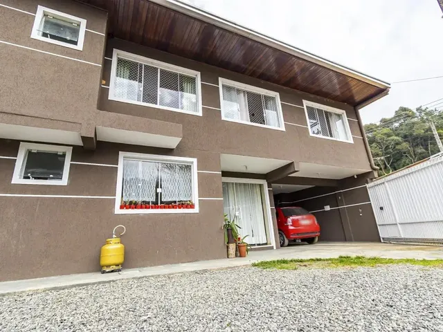Casa com 156m² 3 quartos e 2 banheiros, à venda, no bairro Ferraria em Campo Largo