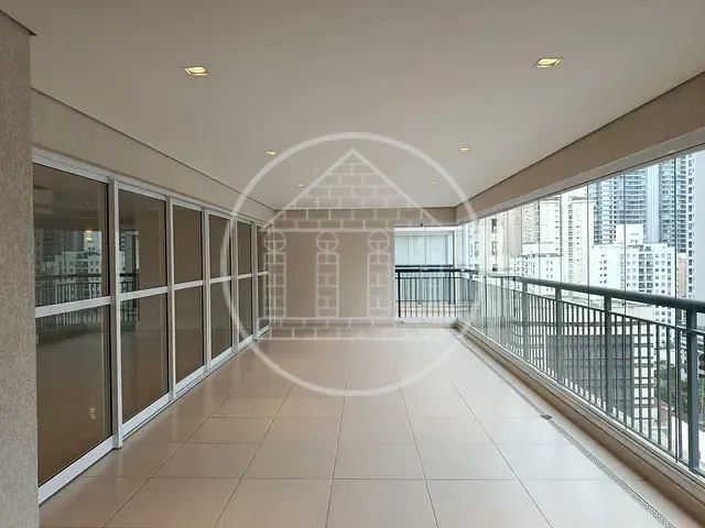 Apartamento com 213m² 3 quartos e 1 banheiro, à venda ou para alugar, no bairro Brooklin em São Paulo