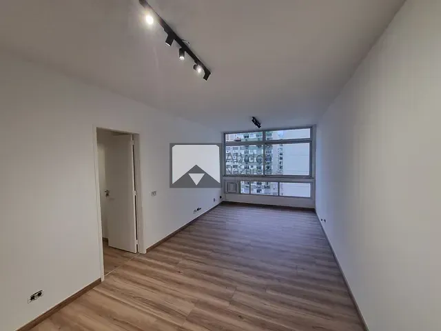 Apartamento com 120m² 3 quartos e 1 banheiro, para alugar, no bairro Icaraí em Niterói