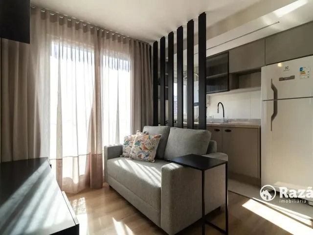 Apartamento 1 quarto e 1 banheiro, para alugar, no bairro São Francisco em Curitiba