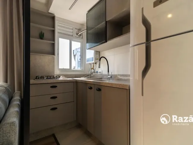 Apartamento 1 quarto e 1 banheiro, para alugar, no bairro São Francisco em Curitiba