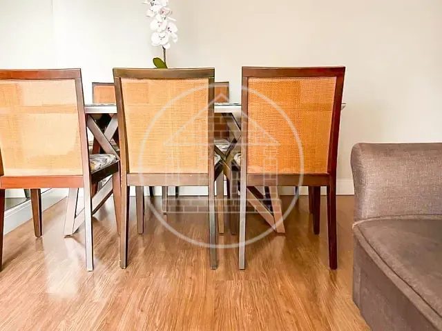 Apartamento 3 quartos e 2 banheiros, à venda ou para alugar, no bairro Campininha em São Paulo