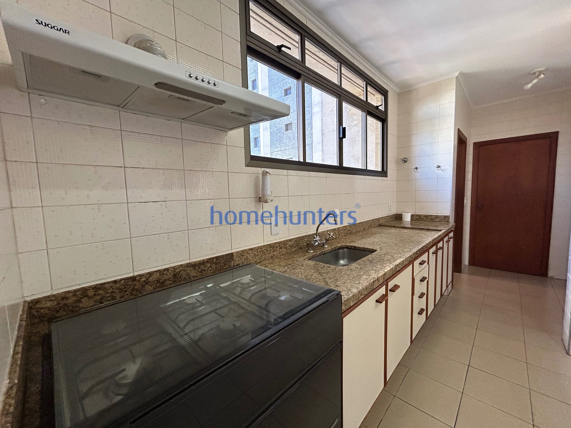 Apartamento para alugar com 3 quartos, 160m² - Foto 15
