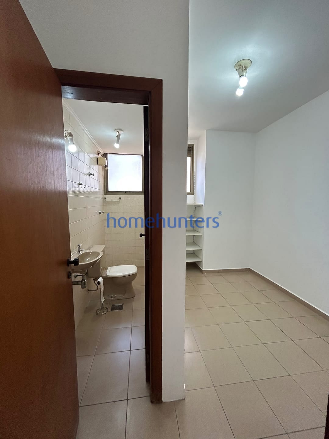 Apartamento para alugar com 3 quartos, 160m² - Foto 21