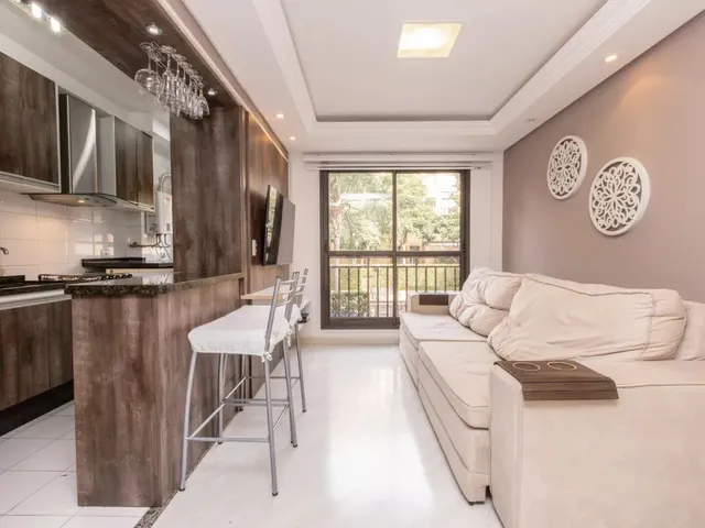 Apartamento 2 quartos e 2 banheiros, à venda, no bairro Campo Comprido em Curitiba