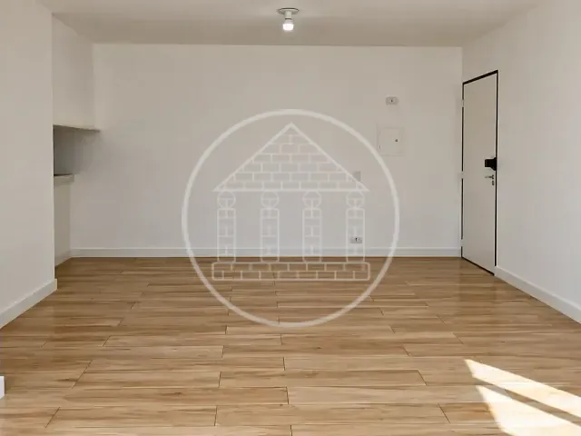 Apartamento 2 quartos e 1 banheiro, à venda, no bairro Jardim Sabará em São Paulo