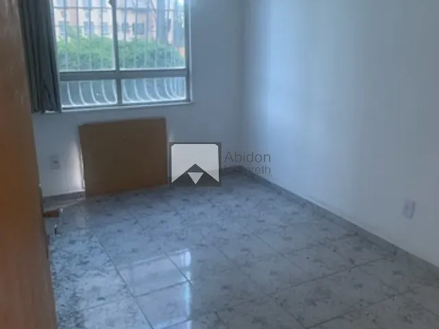 Apartamento 2 quartos e 1 banheiro, à venda, no bairro São Lourenço em Niterói