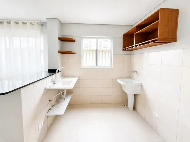 Apartamento 1 quarto e 1 banheiro, para alugar, no bairro Juvevê em Curitiba