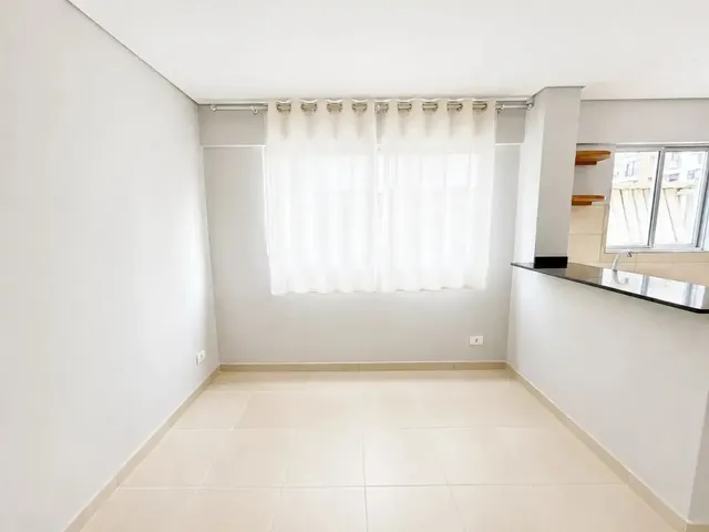 Apartamento 1 quarto e 1 banheiro, para alugar, no bairro Juvevê em Curitiba