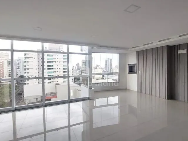 Apartamento com 165m² 3 quartos e 1 banheiro, à venda, no bairro Centro em Chapecó