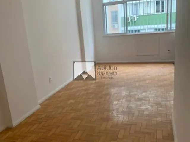 Apartamento com 120m² 3 quartos e 3 banheiros, à venda, no bairro Icaraí em Niterói