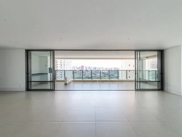 Apartamento com 639m² 3 quartos e 5 banheiros, à venda ou para alugar, no bairro Santa Rosa em Londrina