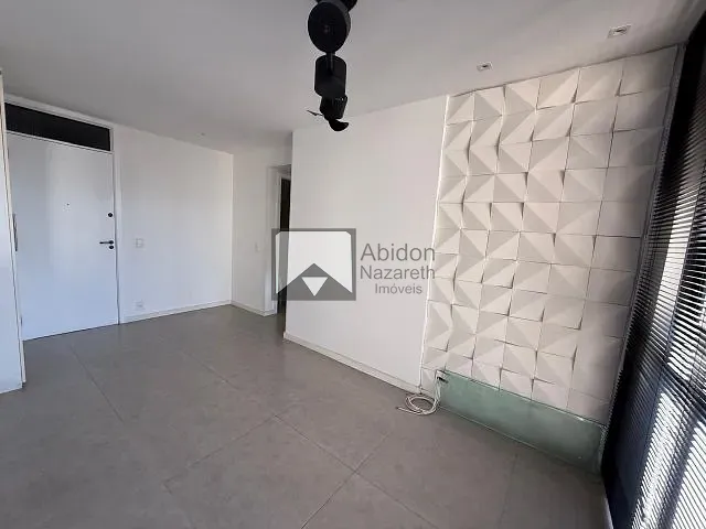 Apartamento com 85m² 2 quartos e 1 banheiro, à venda, no bairro Icaraí em Niterói