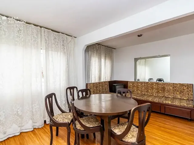 Apartamento 2 quartos e 1 banheiro, para alugar, no bairro Santa Quitéria em Curitiba