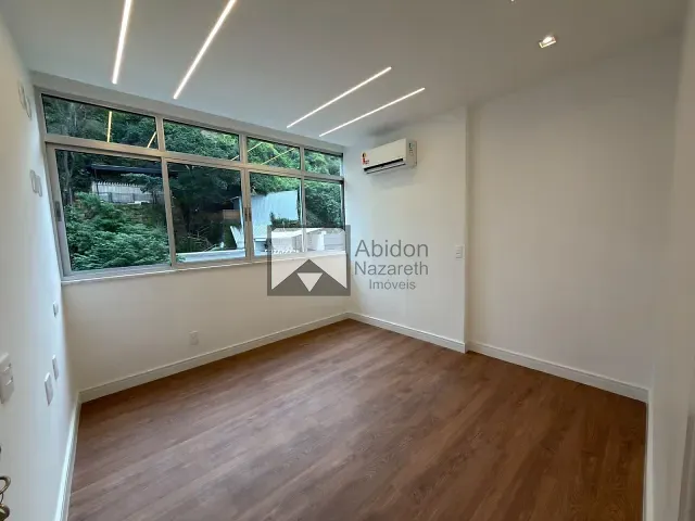 Apartamento 4 quartos e 4 banheiros, à venda, no bairro Icaraí em Niterói