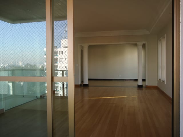 Apartamento com 243m² 3 quartos e 3 banheiros, à venda, no bairro Vila Suzana em São Paulo