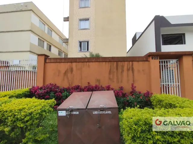 Apartamento 3 quartos e 1 banheiro, para alugar, no bairro Tingui em Curitiba