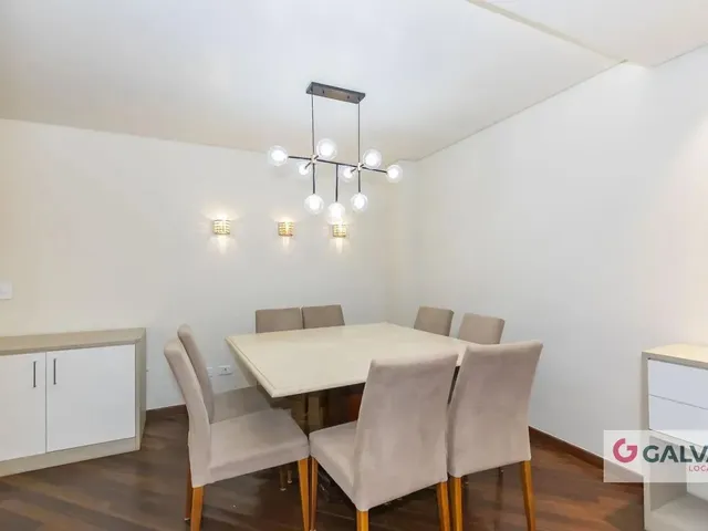 Apartamento 2 quartos e 1 banheiro, para alugar, no bairro Cristo Rei em Curitiba
