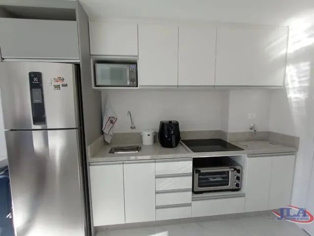 Apartamento 1 quarto e 1 banheiro, à venda, no bairro Tingui em Curitiba