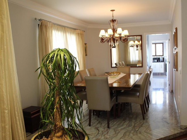 Apartamento com 240m² 4 quartos e 5 banheiros, à venda ou para alugar, no bairro Klabin em São Paulo