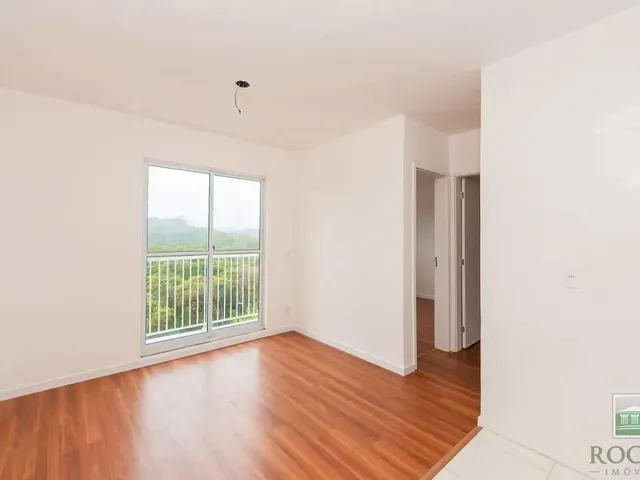 Apartamento 2 quartos e 1 banheiro, para alugar, no bairro Colônia Antônio Prado em Almirante Tamandaré