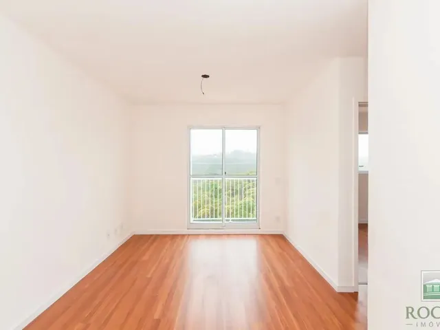 Apartamento 2 quartos e 1 banheiro, para alugar, no bairro Colônia Antônio Prado em Almirante Tamandaré