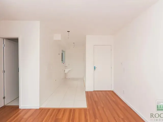 Apartamento 2 quartos e 1 banheiro, para alugar, no bairro Colônia Antônio Prado em Almirante Tamandaré