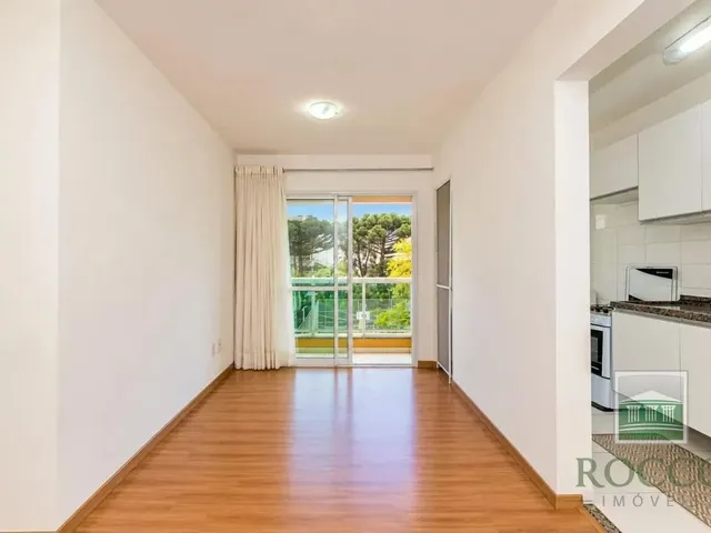 Apartamento 2 quartos e 1 banheiro, à venda, no bairro Bacacheri em Curitiba