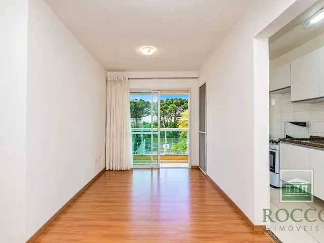 Apartamento 2 quartos e 1 banheiro, à venda, no bairro Bacacheri em Curitiba