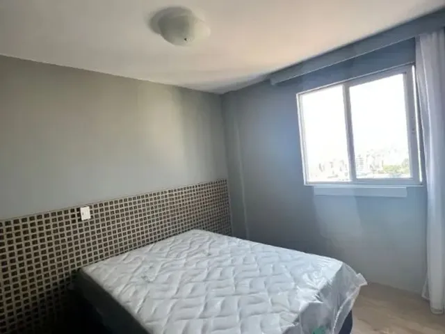 Apartamento 1 quarto e 1 banheiro, para alugar, no bairro Alto da Glória em Curitiba