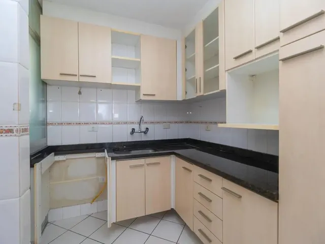Apartamento 3 quartos e 1 banheiro, para alugar, no bairro Mossunguê em Curitiba