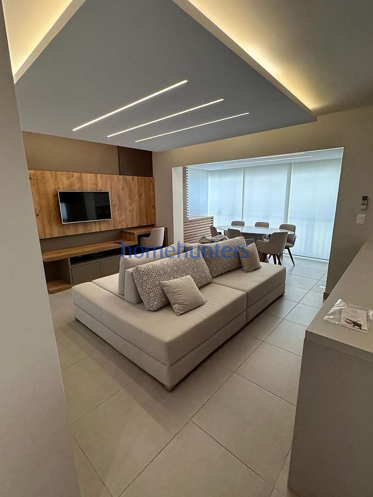Apartamento à venda e aluguel com 3 quartos, 114m² - Foto 1