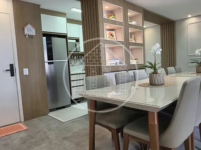 Apartamento 3 quartos e 2 banheiros, à venda, no bairro Vila Constança em São Paulo