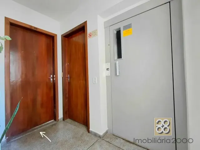 Apartamento 2 quartos e 1 banheiro, para alugar, no bairro Vila Izabel em Curitiba