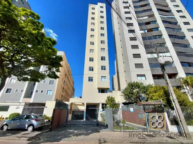 Apartamento 2 quartos e 1 banheiro, para alugar, no bairro Vila Izabel em Curitiba