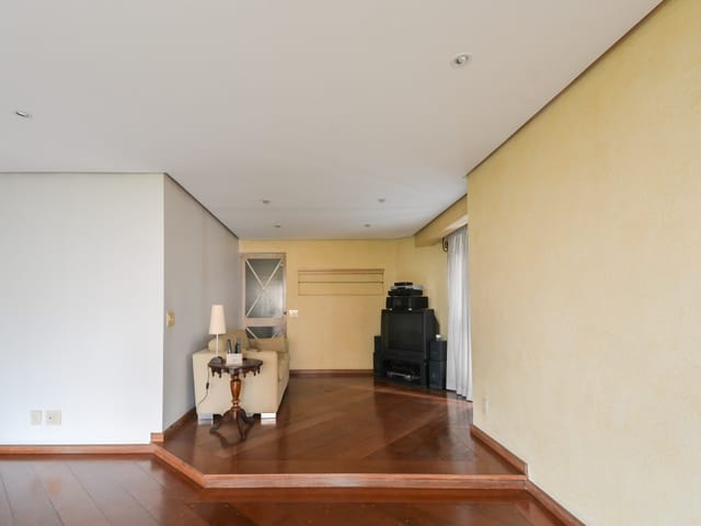 Apartamento com 160m² 4 quartos e 5 banheiros, à venda, no bairro Vila Suzana em São Paulo