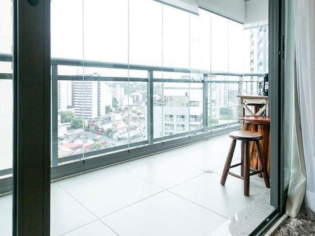 Foto do Apartamento - Apartamento porteira fechada ao lado do metrô Vila Madalena com 1 dormitório e 1 vaga. Agende sua visita. | Vista Livre