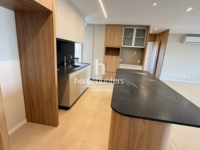 Apartamento com 89m² 2 quartos e 3 banheiros, à venda, no bairro Cambuí em Campinas