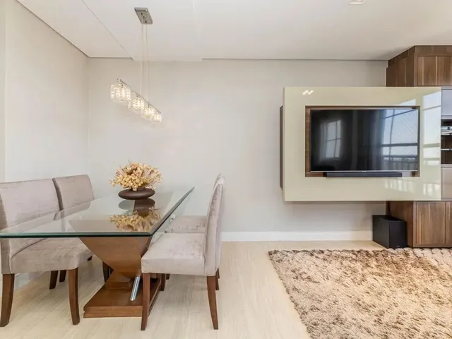 Apartamento 3 quartos e 1 banheiro, à venda, no bairro Campo Comprido em Curitiba