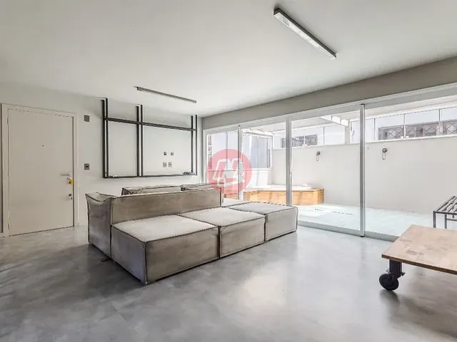Apartamento com 137m² 2 quartos e 2 banheiros, à venda, no bairro Petrópolis em Porto Alegre