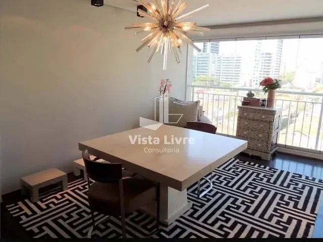 Apartamento com 80m² 2 quartos e 2 banheiros, à venda, no bairro Vila Nova Conceição em São Paulo