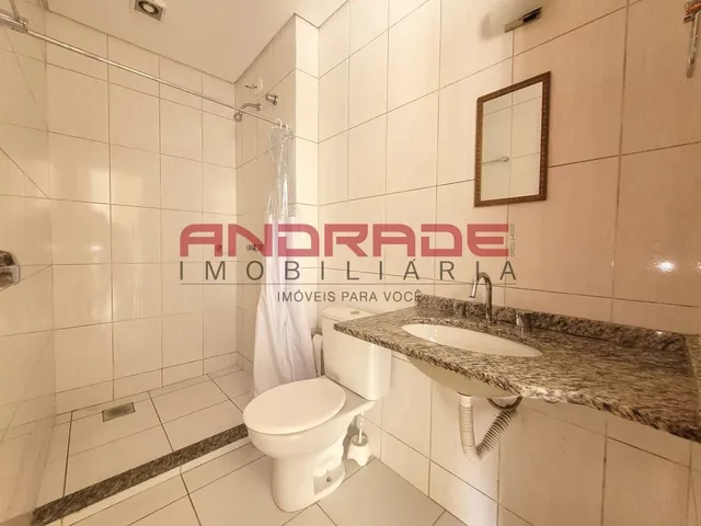 Apartamento 1 quarto e 1 banheiro, para alugar, no bairro São Francisco em Curitiba