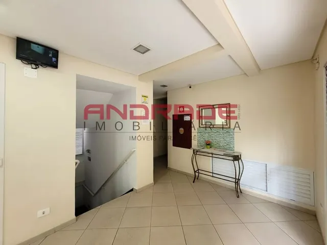 Apartamento 1 quarto e 1 banheiro, para alugar, no bairro São Francisco em Curitiba