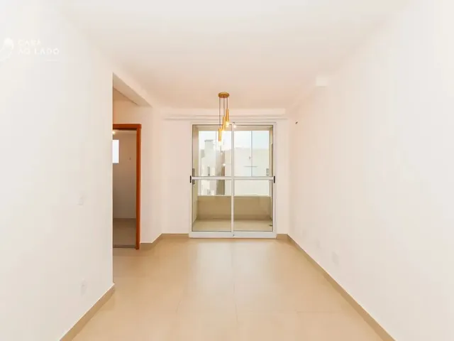 Apartamento 2 quartos e 1 banheiro, à venda, no bairro Bacacheri em Curitiba