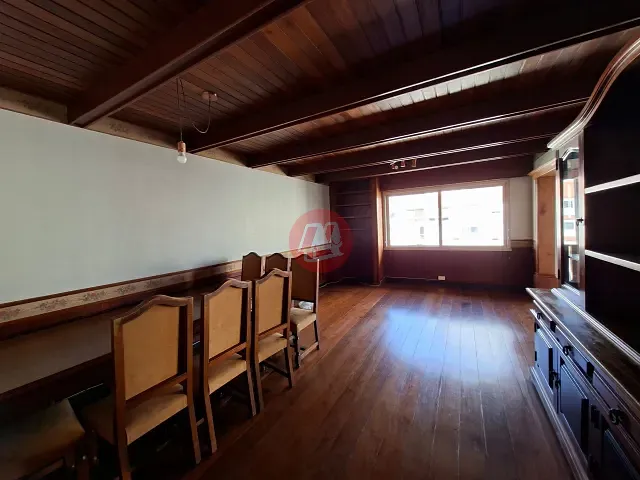 Apartamento com 192m² 3 quartos e 3 banheiros, à venda ou para alugar, no bairro Moinhos de Vento em Porto Alegre