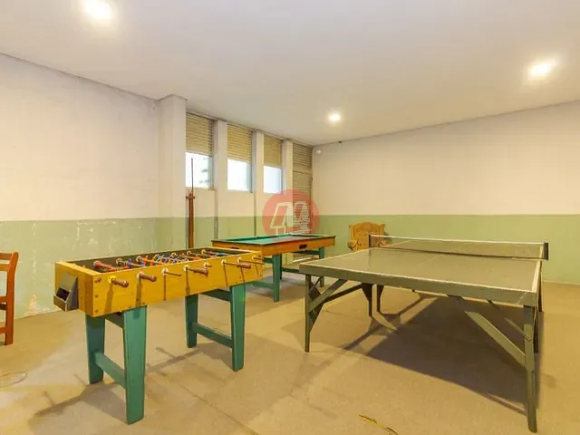Apartamento com 139m² 3 quartos e 3 banheiros, à venda ou para alugar, no bairro Moinhos de Vento em Porto Alegre