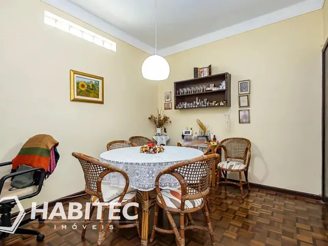 Apartamento 2 quartos e 2 banheiros, à venda, no bairro Centro em Curitiba